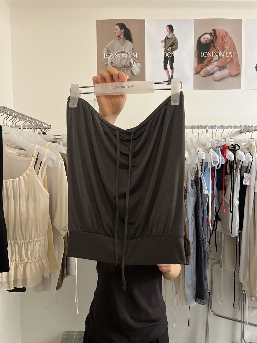 LONDON FLAT韓國直郵實拍女士新款職業26春夏吊帶背心天絲LONDON FLAT吊帶/背心圖色2