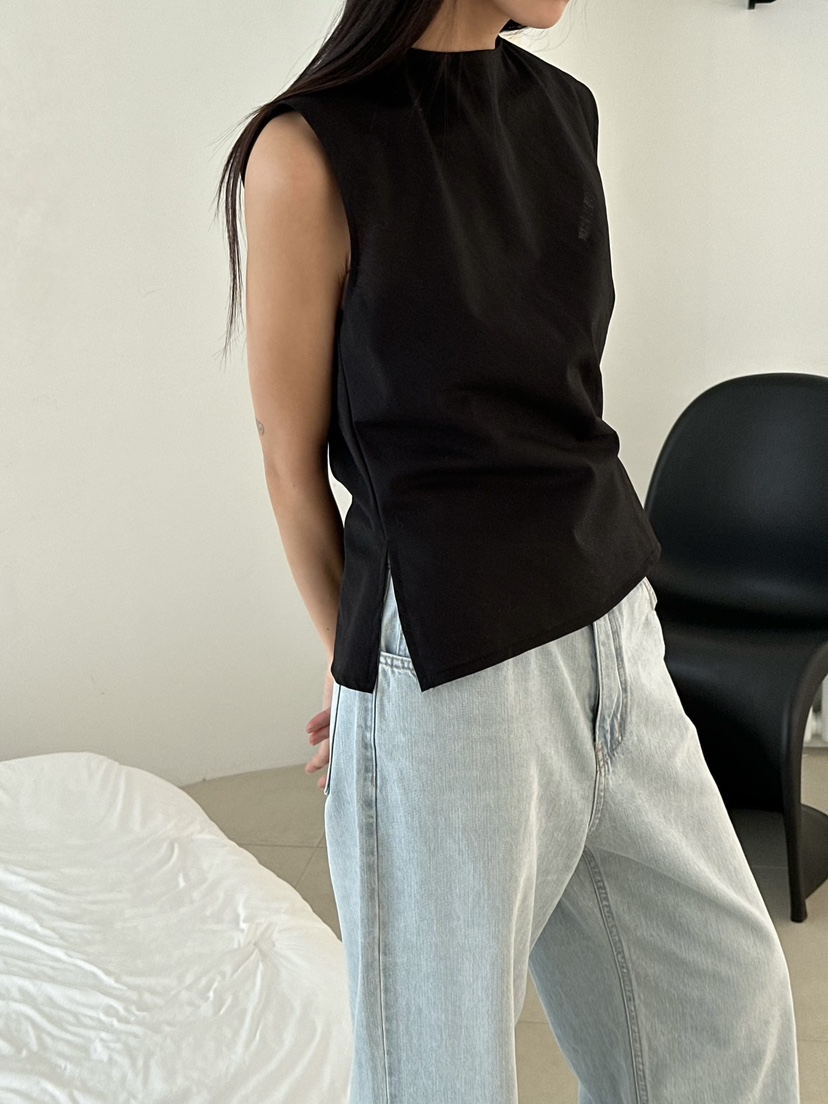 LE VASE韓國代購女裝新款推薦時尚熱賣人氣休閑吊帶背心LE VASE吊帶/背心