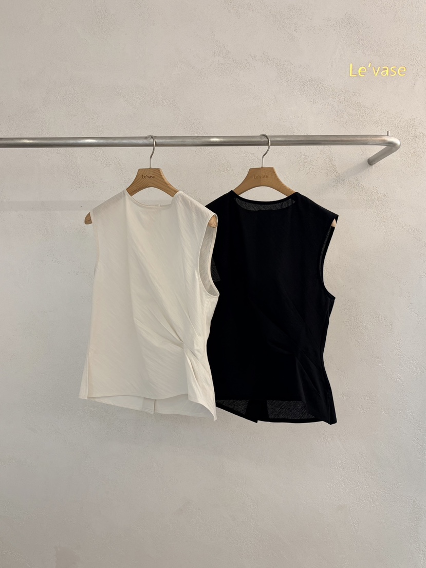 LE VASE韓國代購女裝新款推薦時尚熱賣人氣休閑吊帶背心LE VASE吊帶/背心
