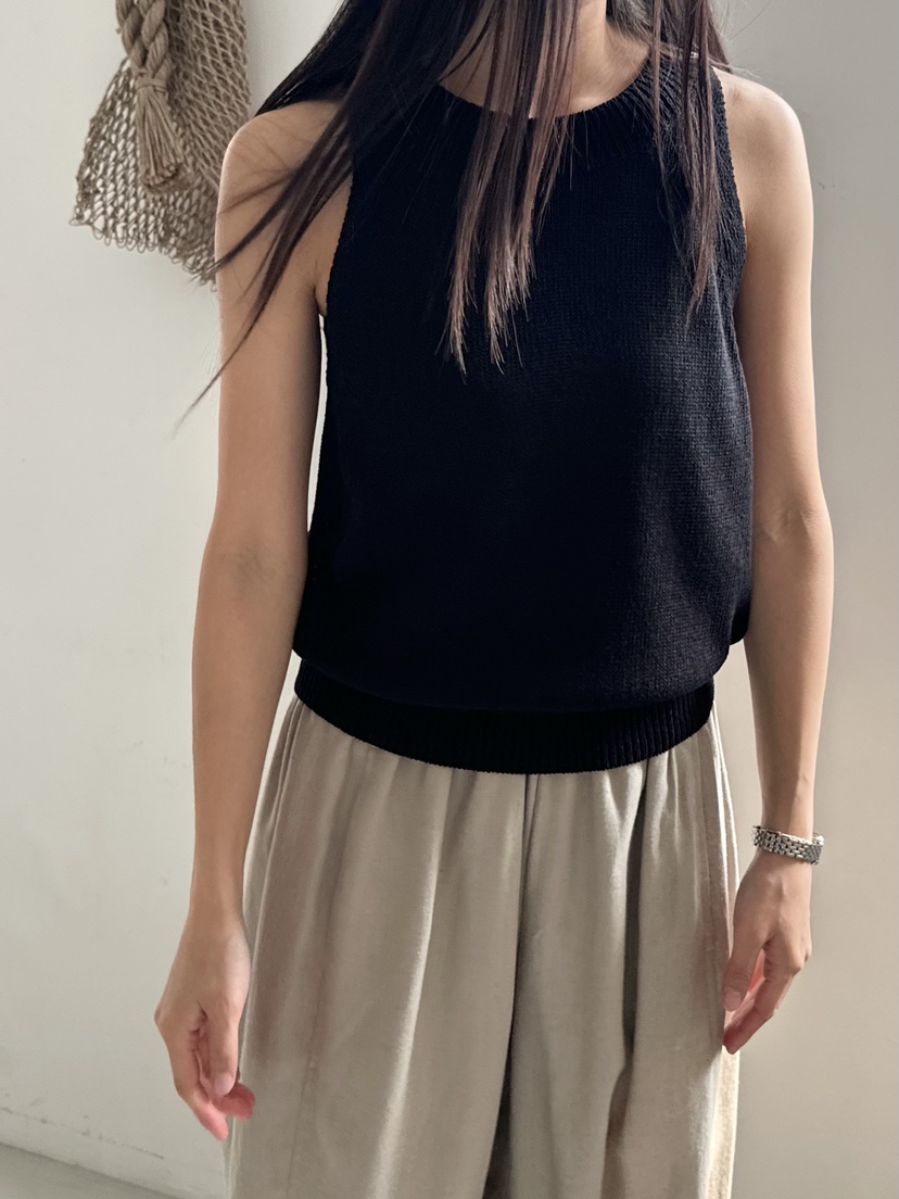 LE VASE韓國代購女裝新品人氣時尚26春夏職業推薦吊帶背心LE VASE吊帶/背心圖色4