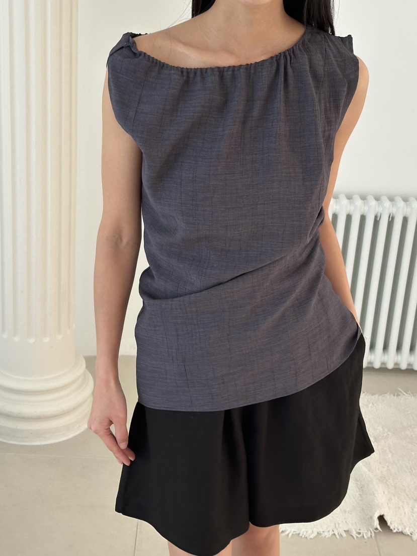 LE VASE韓國東大門直郵女士新品時尚26春夏人氣吊帶背心LE VASE吊帶/背心