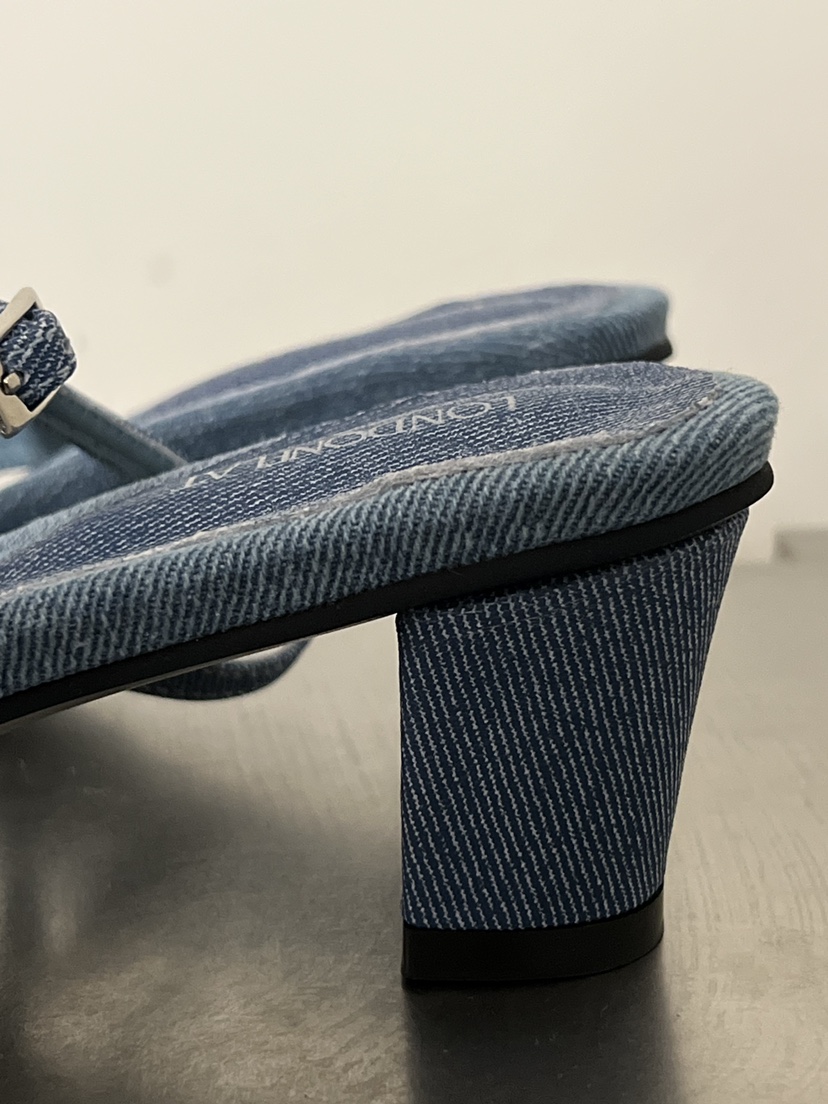 LONDON FLAT韓國東大門直郵女裝新款熱賣休閑推薦涼鞋拖鞋LONDON FLAT涼鞋/拖鞋