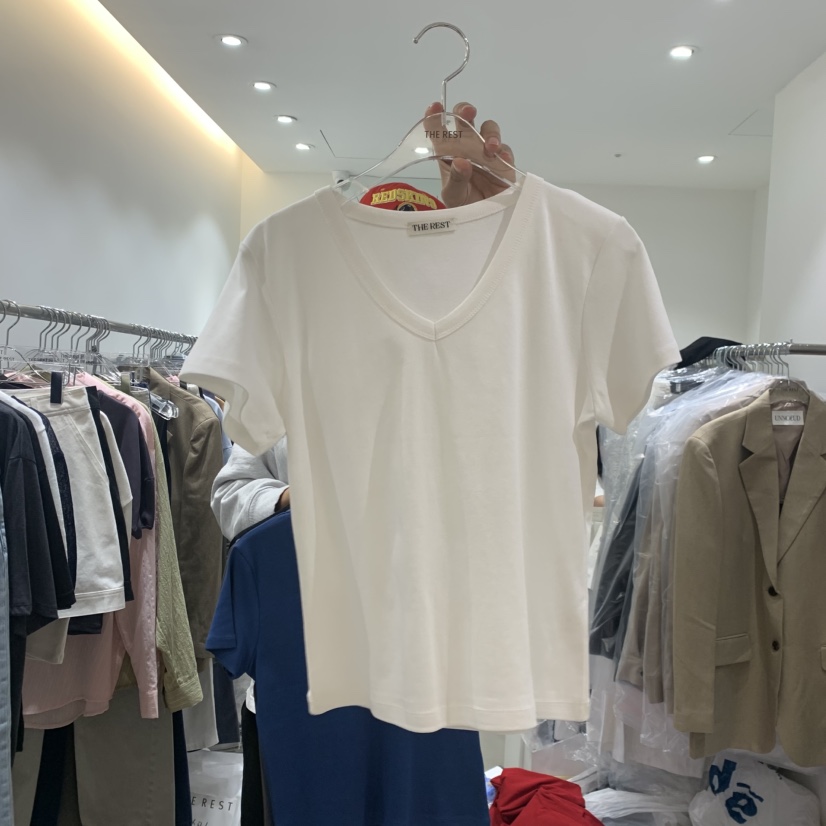 THE REST韓國直郵女裝新品休閑26春夏時尚職業推薦T恤V領THE REST/UNNOEUDT恤圖色1