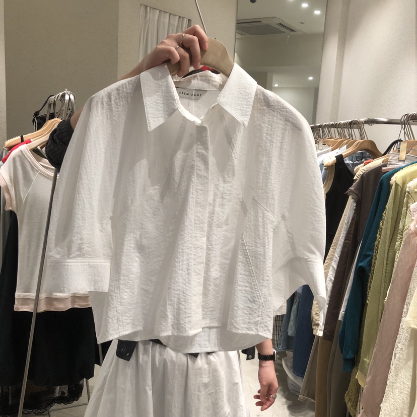 SSEMIENNE韓國直郵實拍女裝新品職業熱賣休閑推薦襯衫蕾絲衫SSENIQUE/SSEMIENNE襯衫/蕾絲衫圖色2