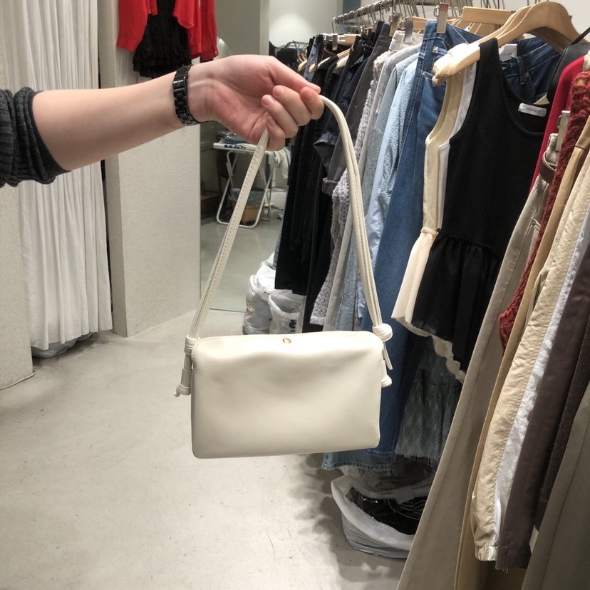 SSEMIENNE韓國代購女裝新款休閑時尚職業熱賣推薦手提包羊皮SSENIQUE/SSEMIENNE手提包圖色1