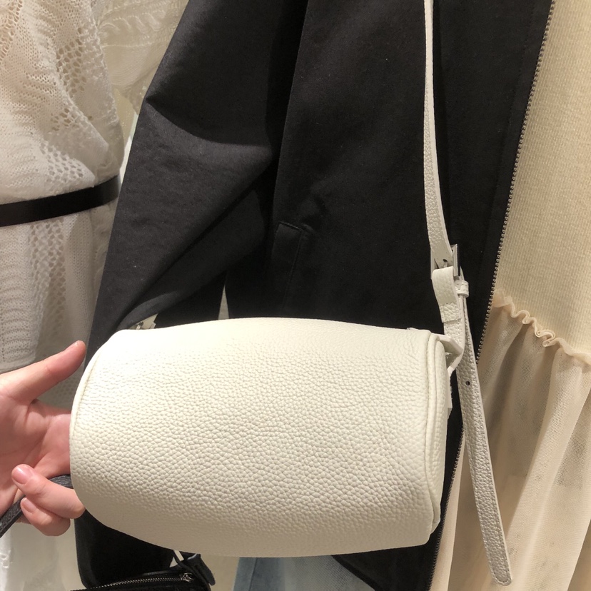 SSEMIENNE韓國東大門代購女裝新款時尚單肩斜跨包迷你包牛皮SSENIQUE/SSEMIENNE單肩/斜跨包圖色2