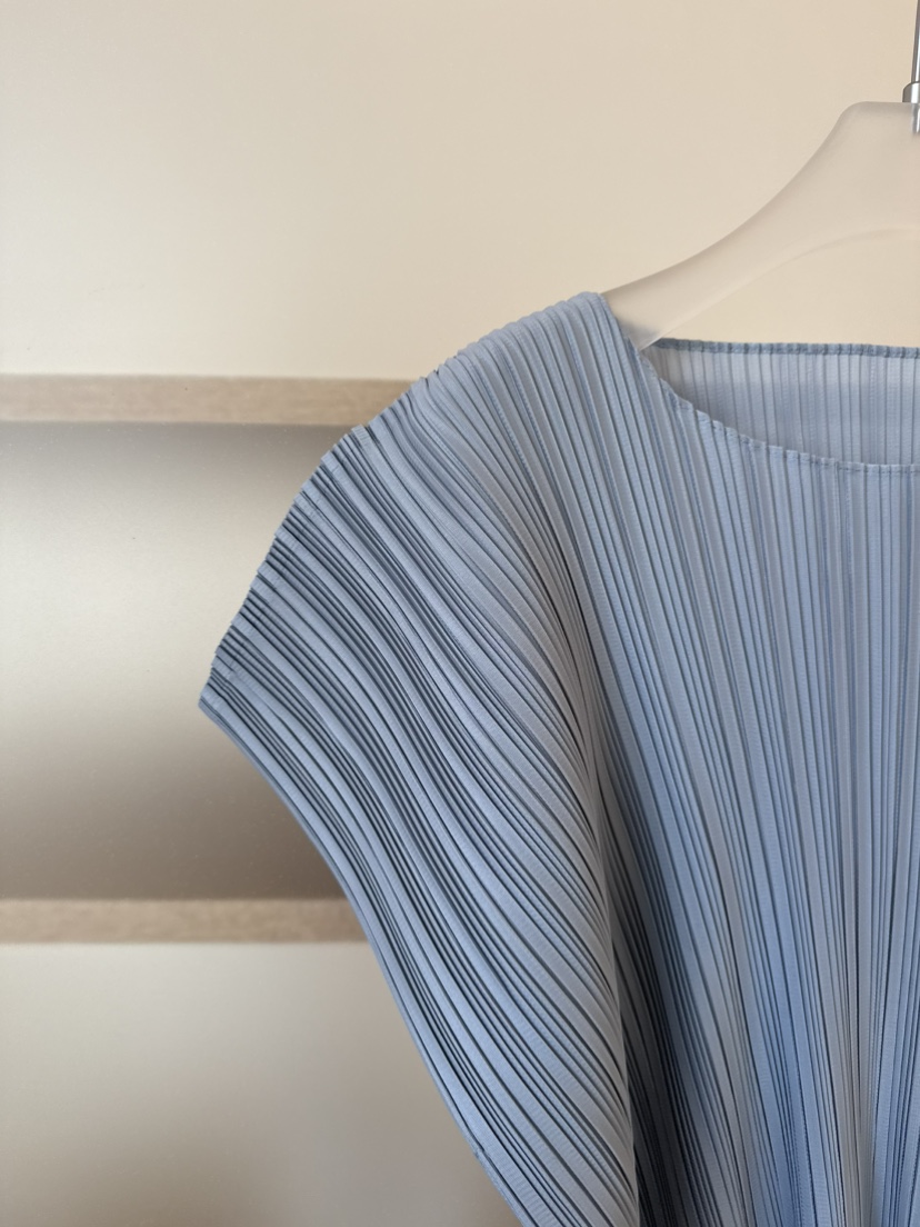 JANIE/NIA韓國直郵女裝新品推薦休閑時尚襯衫蕾絲衫開衩JANIE/NIA襯衫/蕾絲衫