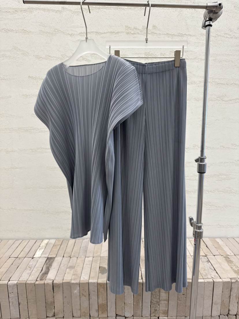 JANIE/NIA韓國直郵女裝新品推薦休閑時尚襯衫蕾絲衫開衩JANIE/NIA襯衫/蕾絲衫