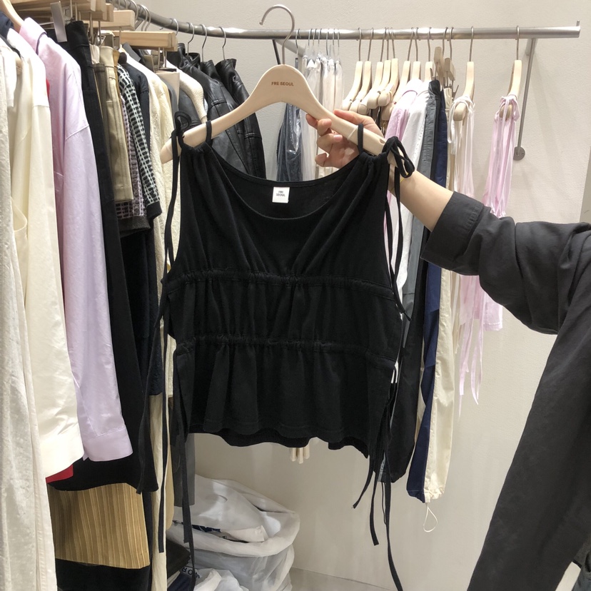 FRE韓國東大門代購女裝新品推薦休閑職業時尚26春夏吊帶背心FRE SEOUL吊帶/背心圖色2