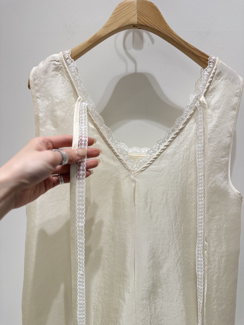 MELTED-P韓國直郵女士新款人氣職業熱賣休閑時尚26春夏連衣裙MELTED-P連衣裙