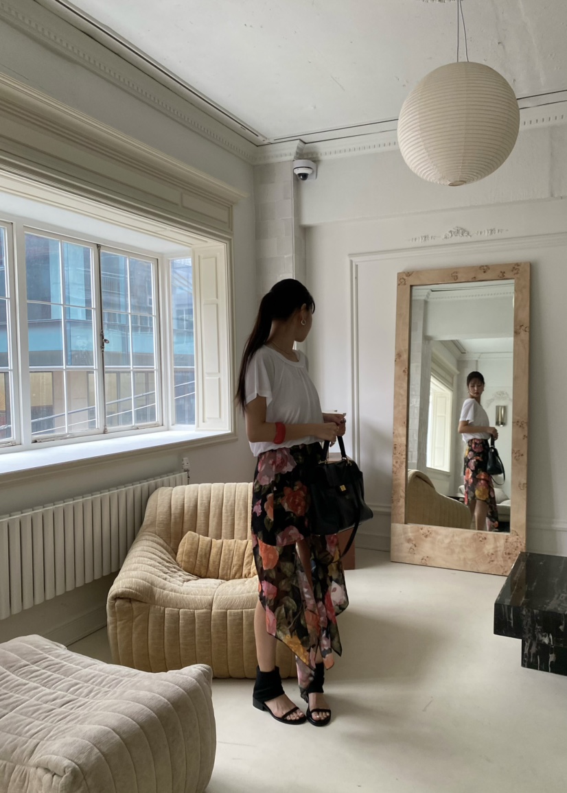 OUPPT韓國代購女裝新款人氣休閑熱賣職業半身裙中短裙不對稱OUPPT半身裙/中短裙