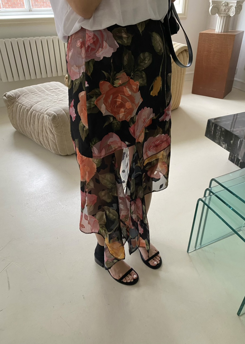 OUPPT韓國代購女裝新款人氣休閑熱賣職業半身裙中短裙不對稱OUPPT半身裙/中短裙