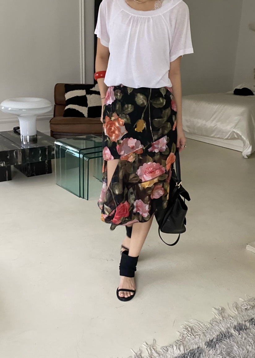 OUPPT韓國代購女裝新款人氣休閑熱賣職業半身裙中短裙不對稱OUPPT半身裙/中短裙圖色2