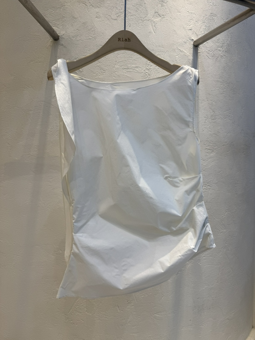 RIAH東大門實拍女裝新品推薦人氣職業26春夏休閑吊帶背心RIAH吊帶/背心圖色2