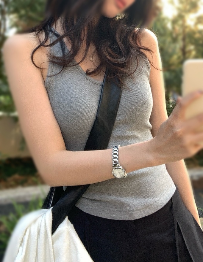 OLA東大門實拍女士新款26春夏人氣時尚熱賣真品職業吊帶背心mellor/OLA吊帶/背心