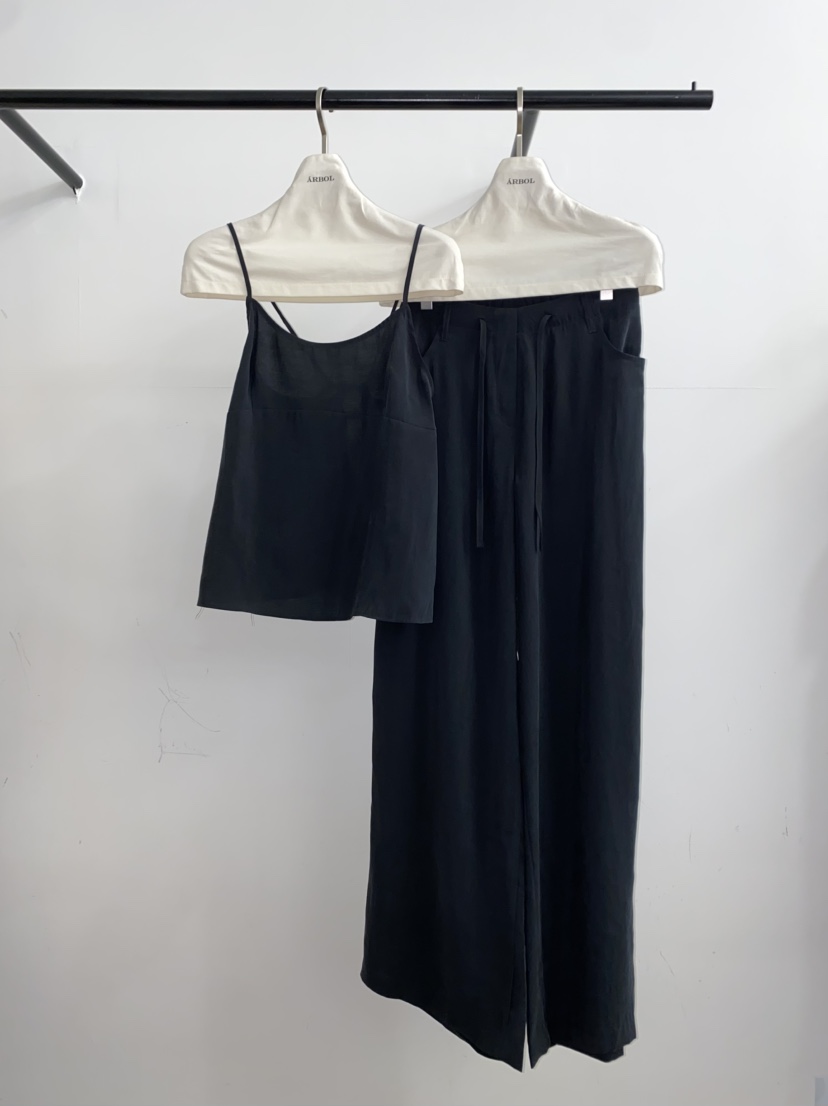 ARBOL韓國直郵女裝新款人氣時尚熱賣真品推薦26春夏吊帶背心ARBOL吊帶/背心