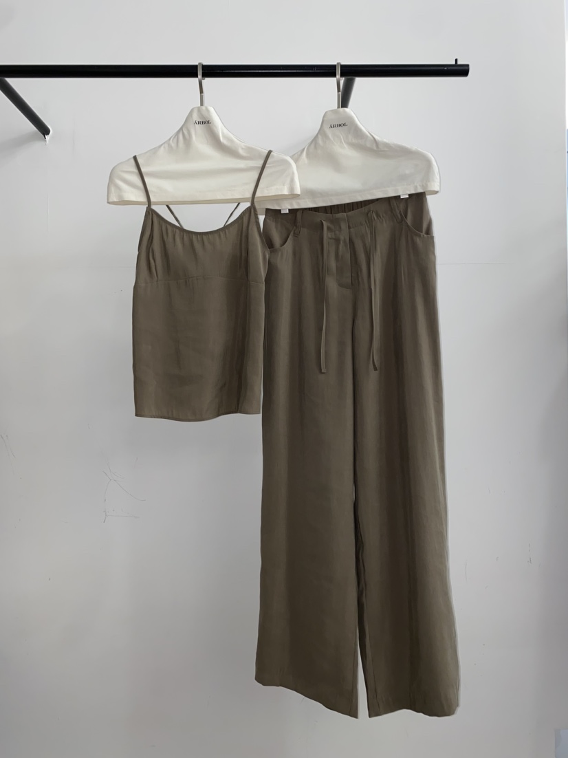 ARBOL韓國直郵女裝新款人氣時尚熱賣真品推薦26春夏吊帶背心ARBOL吊帶/背心