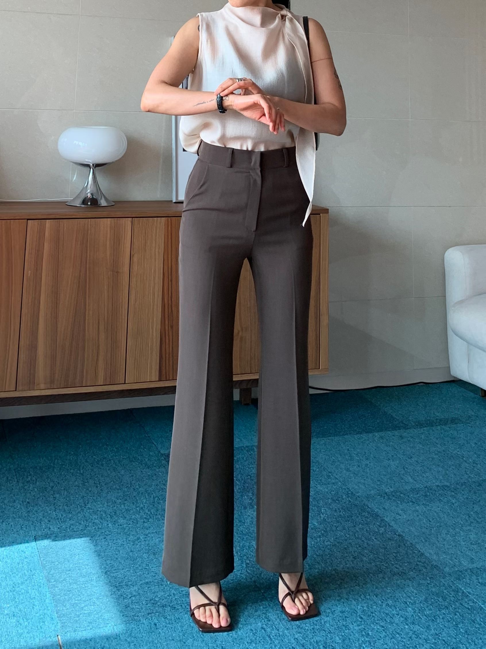 TINT韓國代購女士新品職業推薦人氣時尚26春夏休閑褲喇叭TINT休閑褲圖色1