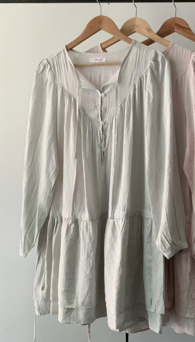 VERRER BUTTER東大門實拍女裝新品人氣休閑26春夏連衣裙褶皺VERRER BUTTER連衣裙圖色1