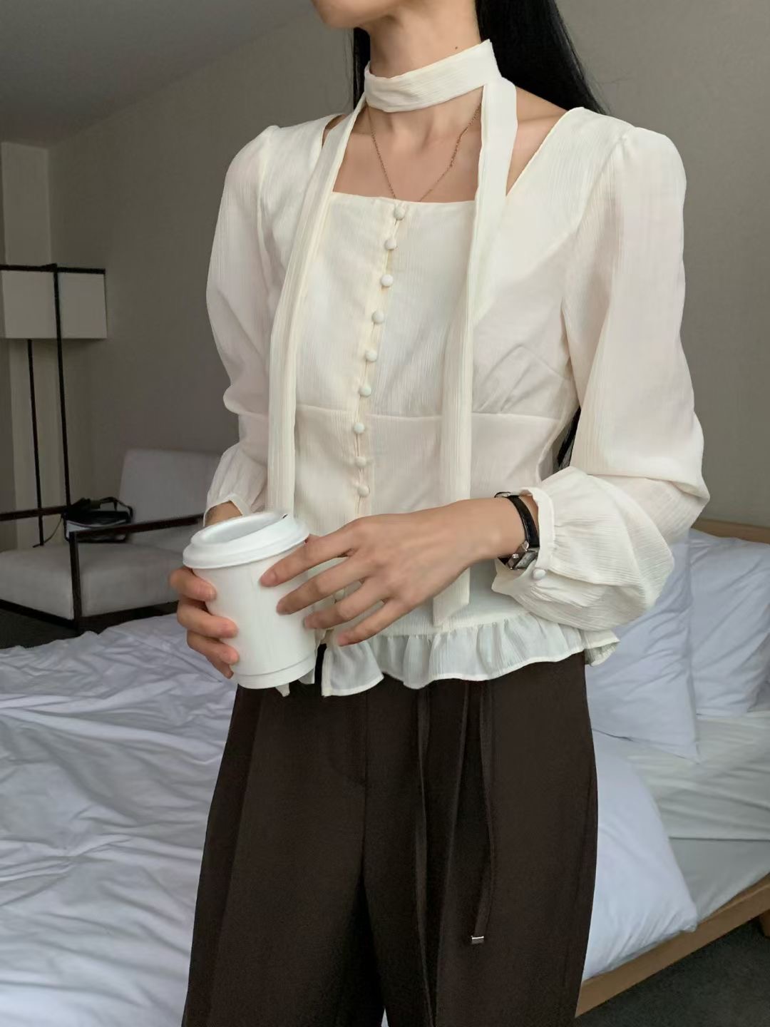 VERRER BUTTER東大門實拍女裝新款真品襯衫蕾絲衫含脖帶VERRER BUTTER襯衫/蕾絲衫圖色1