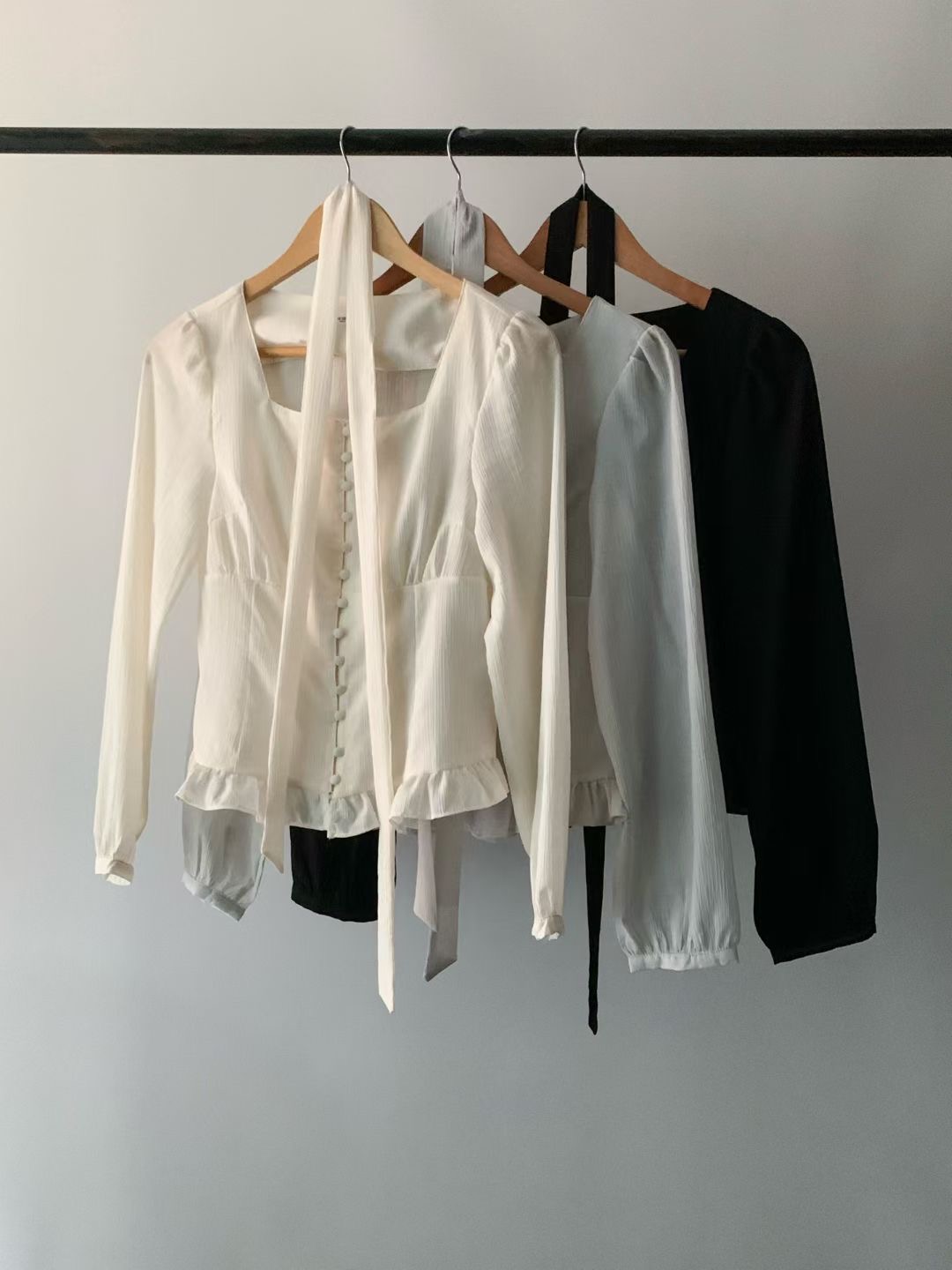 VERRER BUTTER東大門實拍女裝新款真品襯衫蕾絲衫含脖帶VERRER BUTTER襯衫/蕾絲衫圖色3左三色