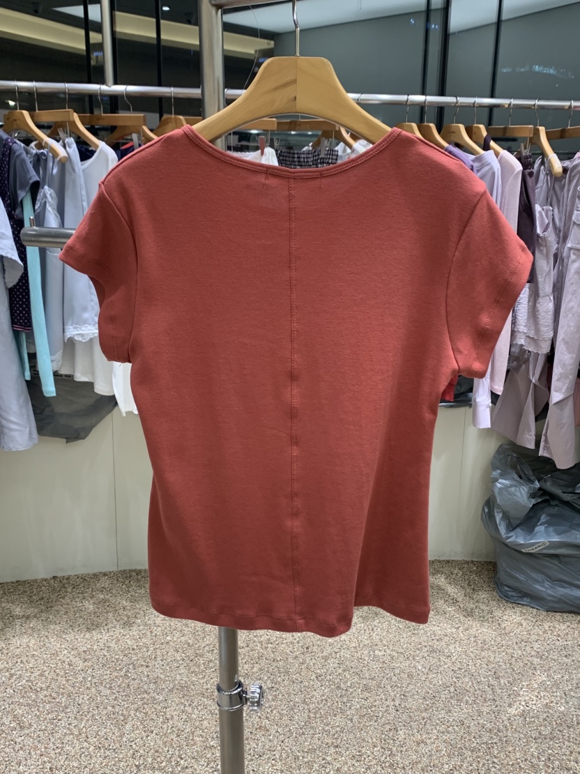 VAARA韓國代購女裝新款熱賣職業時尚休閑人氣26春夏推薦T恤VAARAT恤