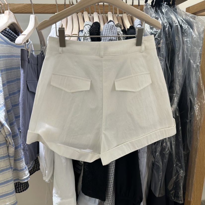 TIZZI韓國直郵實拍女士新款時尚熱賣職業推薦人氣26春夏短褲TIZZI短褲