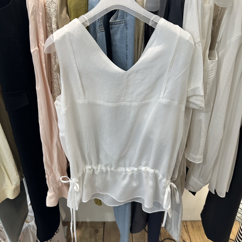 CREAM VILLA韓國直郵實拍女裝新款熱賣吊帶背心CREAMVILLA吊帶/背心