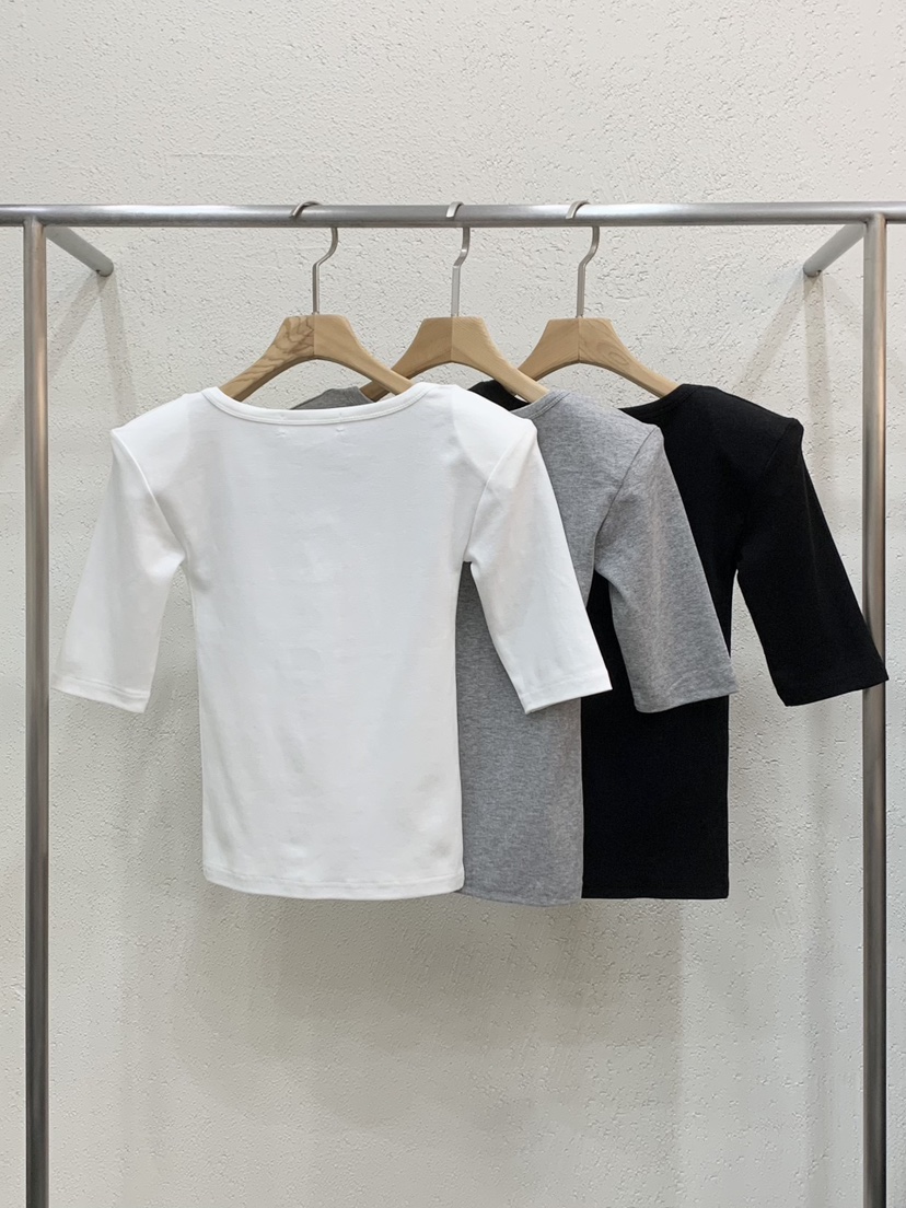 LIGHT AND SALT韓國東大門直郵女士新品休閑職業人氣T恤LIGHT AND SALTT恤