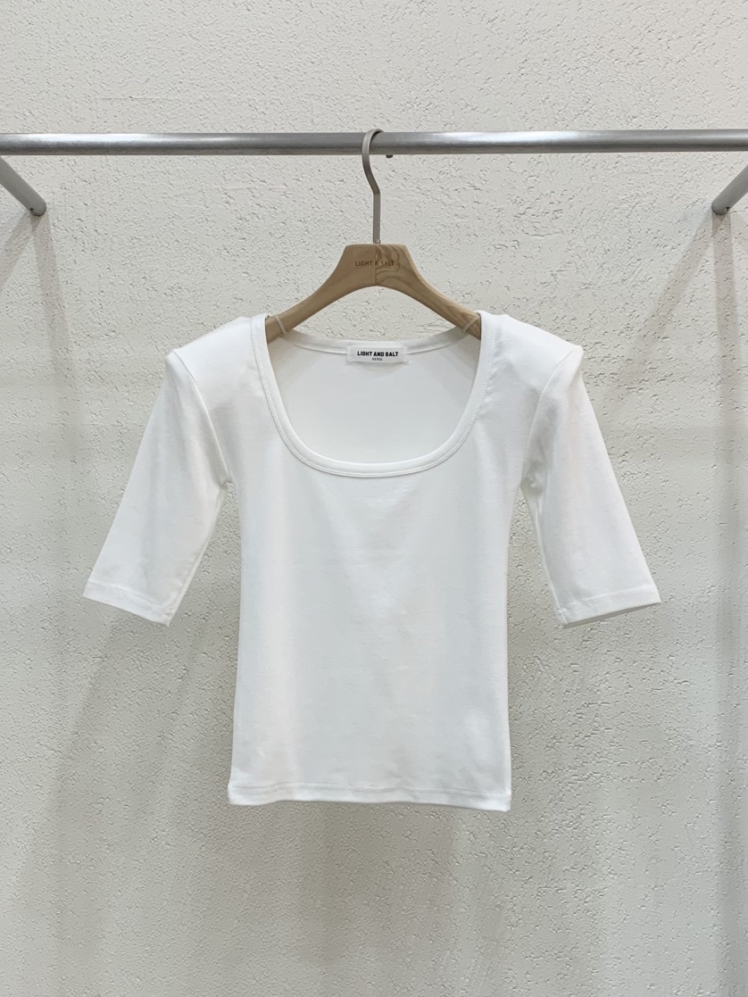 LIGHT AND SALT韓國東大門直郵女士新品休閑職業人氣T恤LIGHT AND SALTT恤圖色1