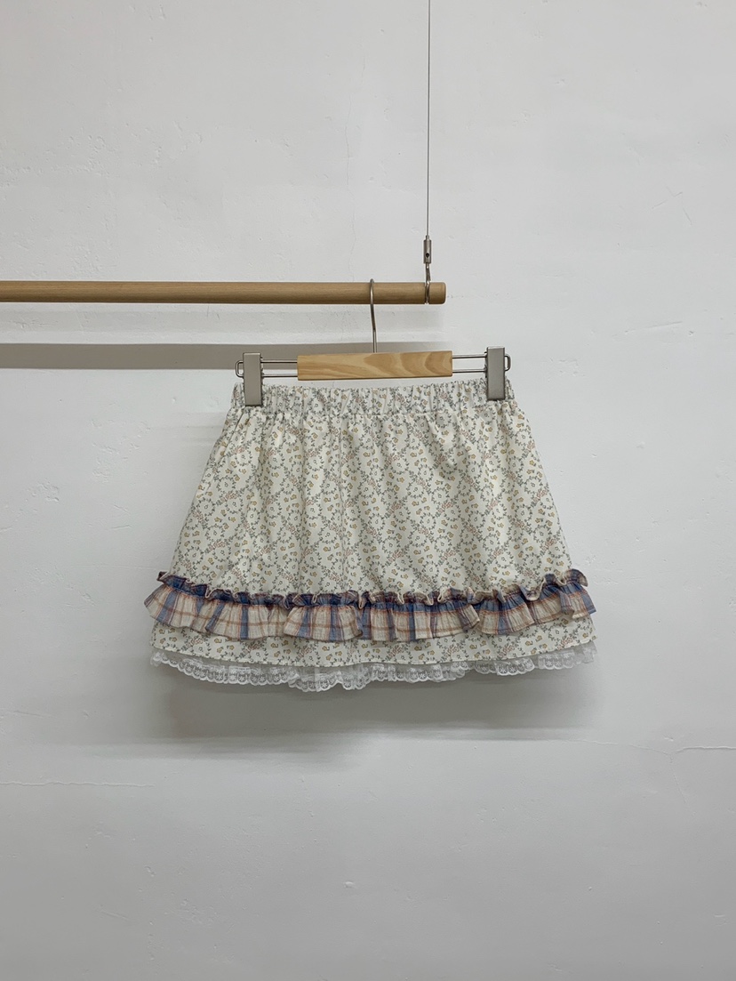 MORE THAN-P韓國直郵實拍女裝新款時尚推薦職業熱賣短裙MORE THAN短裙圖色1