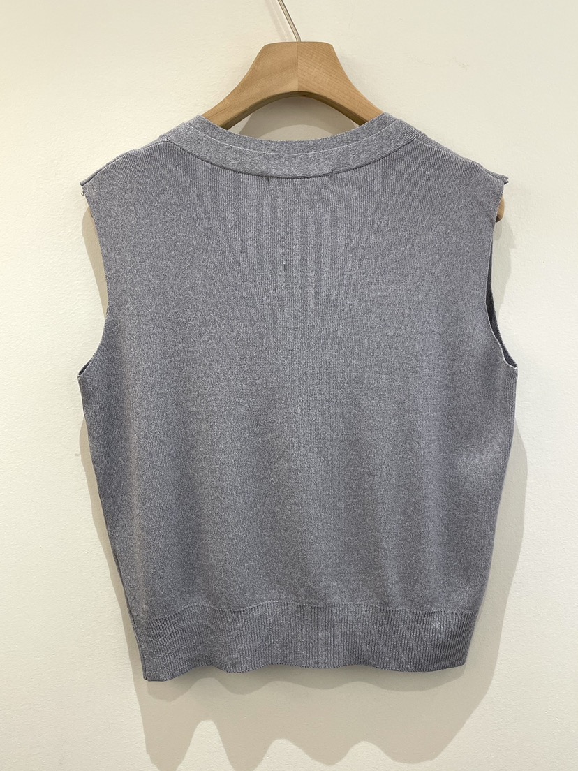 OBSESS韓國直郵女士新品26春夏熱賣時尚職業推薦馬甲含圍巾OBSESS/EARLY BIRD馬甲