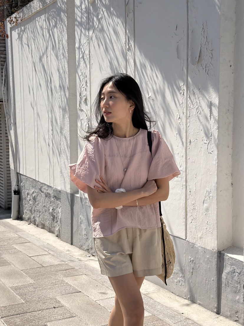 AMY GRACE-A韓國東大門代購女士新品26春夏休閑襯衫蕾絲衫AMY GRACE-A襯衫/蕾絲衫