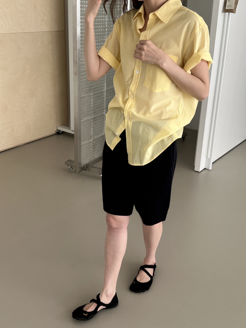 JEONG GAM STUDIOS韓國東大門代購女裝新款職業襯衫蕾絲衫JEONG GAM STUDIOS襯衫/蕾絲衫