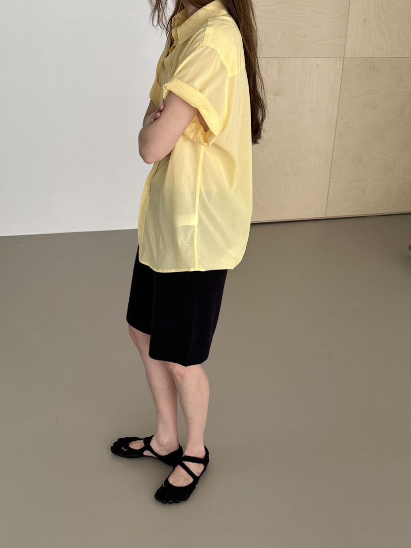 JEONG GAM STUDIOS韓國東大門代購女裝新款職業襯衫蕾絲衫JEONG GAM STUDIOS襯衫/蕾絲衫