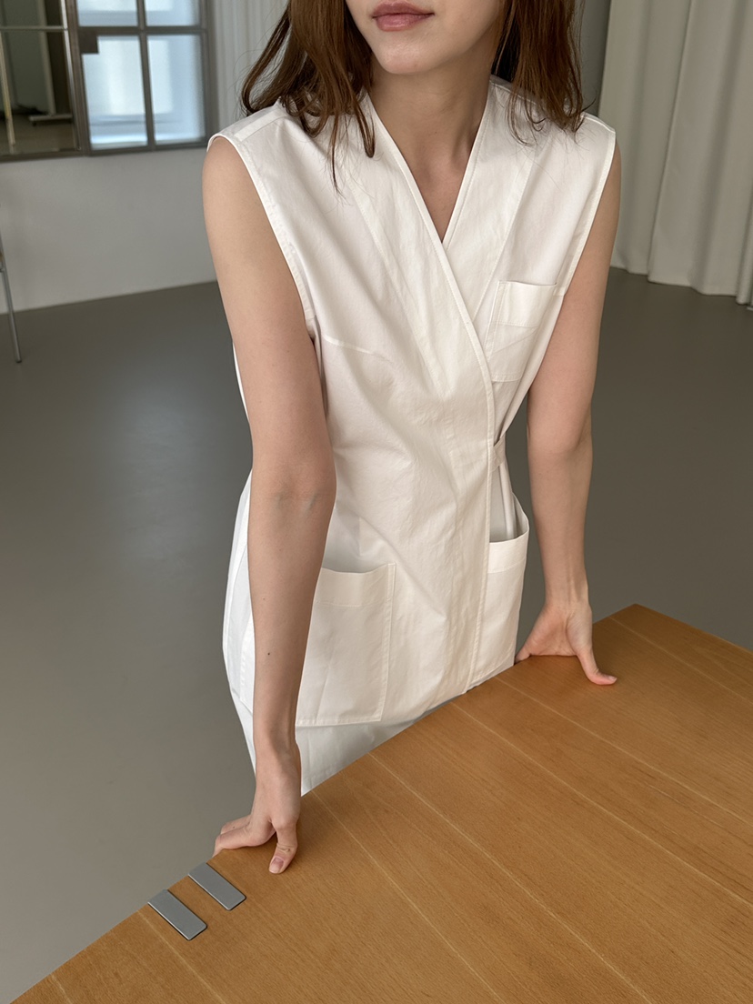 JEONG GAM STUDIOS韓國東大門直郵女裝新款休閑推薦連衣裙JEONG GAM STUDIOS連衣裙