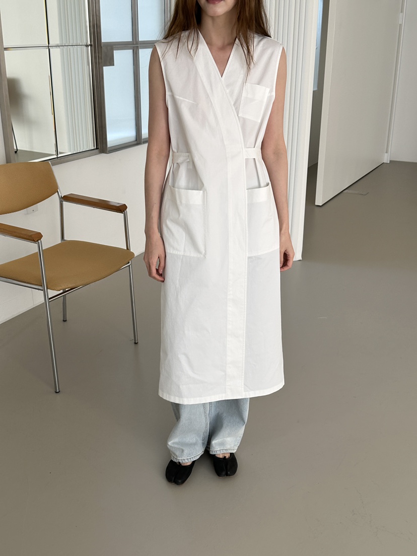 JEONG GAM STUDIOS韓國東大門直郵女裝新款休閑推薦連衣裙JEONG GAM STUDIOS連衣裙