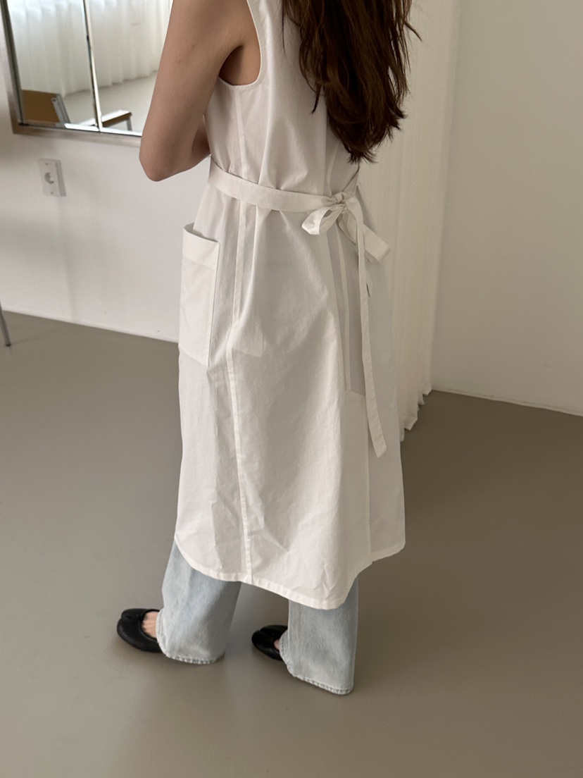 JEONG GAM STUDIOS韓國東大門直郵女裝新款休閑推薦連衣裙JEONG GAM STUDIOS連衣裙