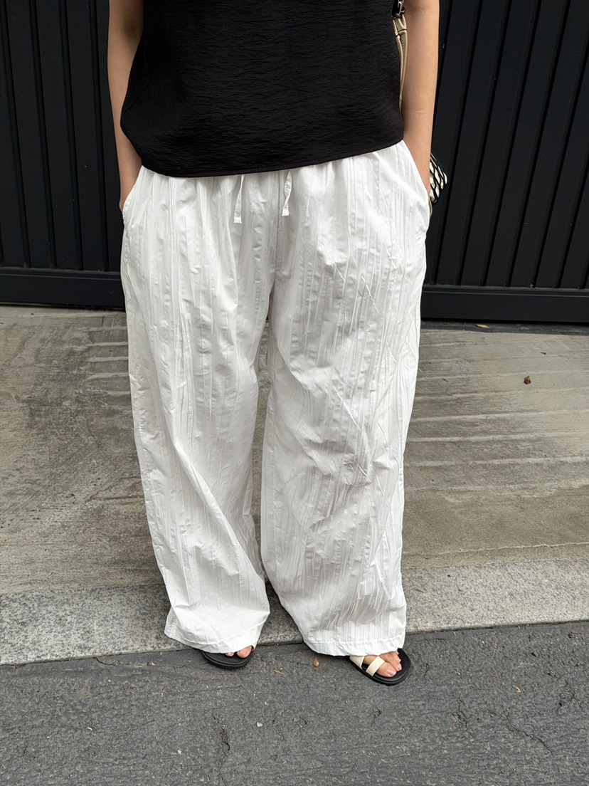 AMY GRACE-A韓國東大門直郵女士新款人氣休閑休閑褲褶皺AMY GRACE-A休閑褲