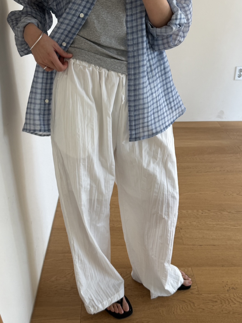 AMY GRACE-A韓國東大門直郵女士新款人氣休閑休閑褲褶皺AMY GRACE-A休閑褲