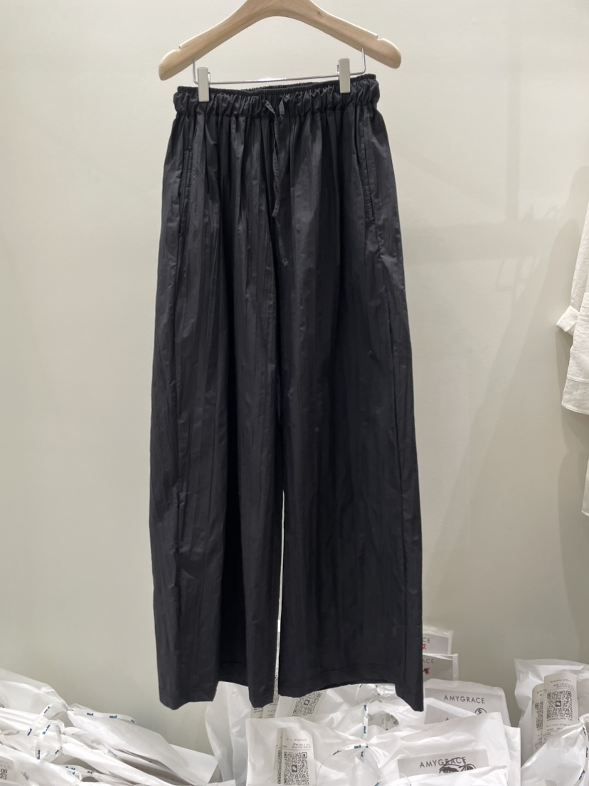 AMY GRACE-A韓國東大門直郵女士新款人氣休閑休閑褲褶皺AMY GRACE-A休閑褲圖色2