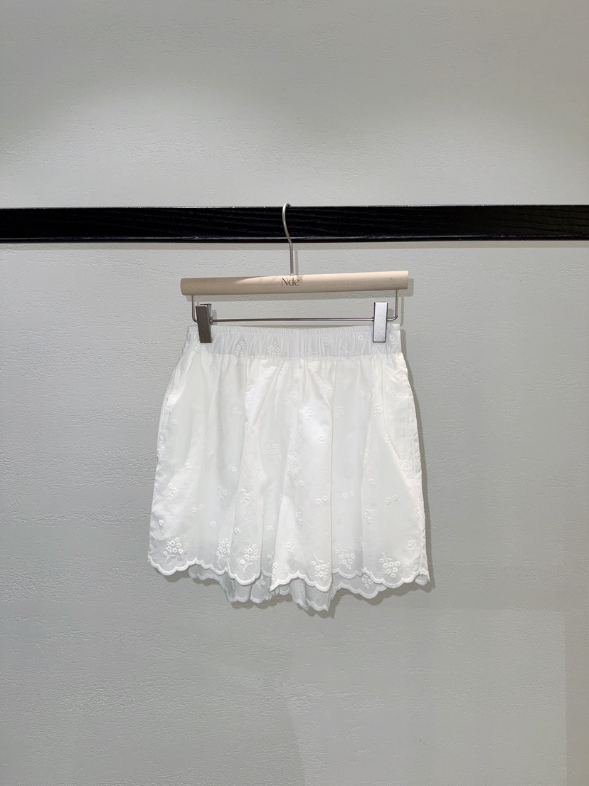 NDE韓國東大門直郵女士新品時尚休閑職業人氣熱賣短褲蕾絲BOHEME_NDE短褲圖色1