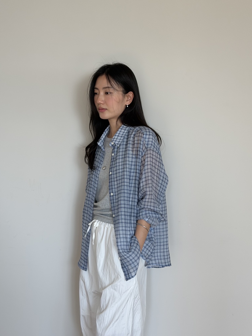 AMY GRACE-A韓國代購女裝新品人氣襯衫蕾絲衫不含內搭格子AMY GRACE-A襯衫/蕾絲衫