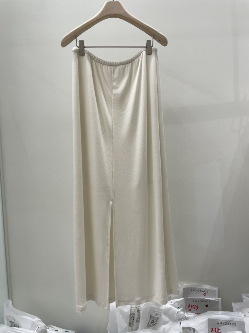 AMY GRACE-A韓國代購女士新款熱賣時尚人氣職業長裙人造絲AMY GRACE-A長裙