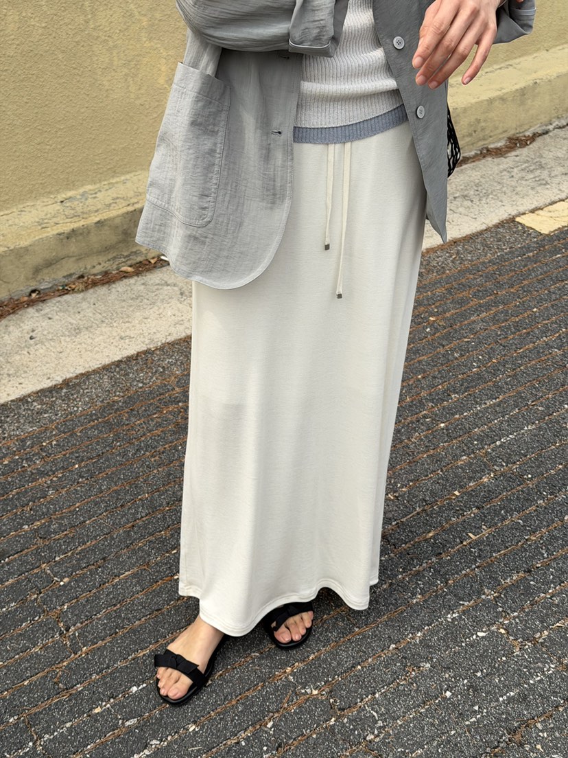 AMY GRACE-A韓國代購女士新款熱賣時尚人氣職業長裙人造絲AMY GRACE-A長裙