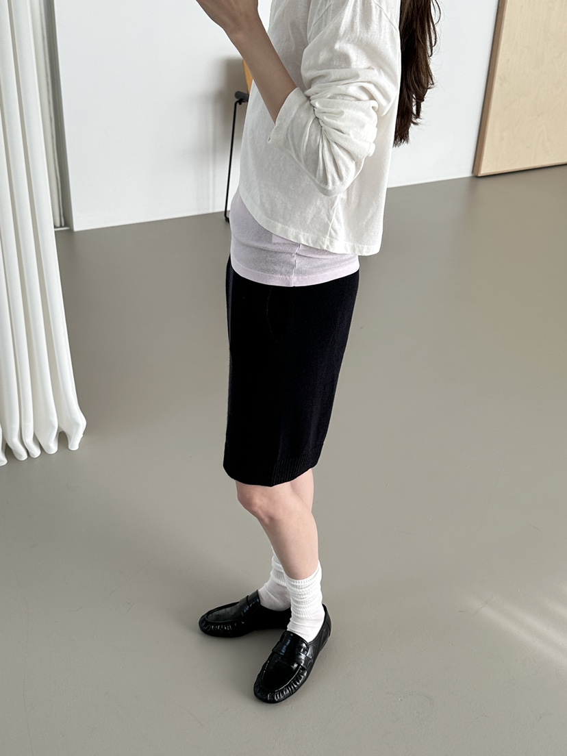 JEONG GAM STUDIOS韓國東大門直郵女士新品人氣職業短褲JEONG GAM STUDIOS短褲