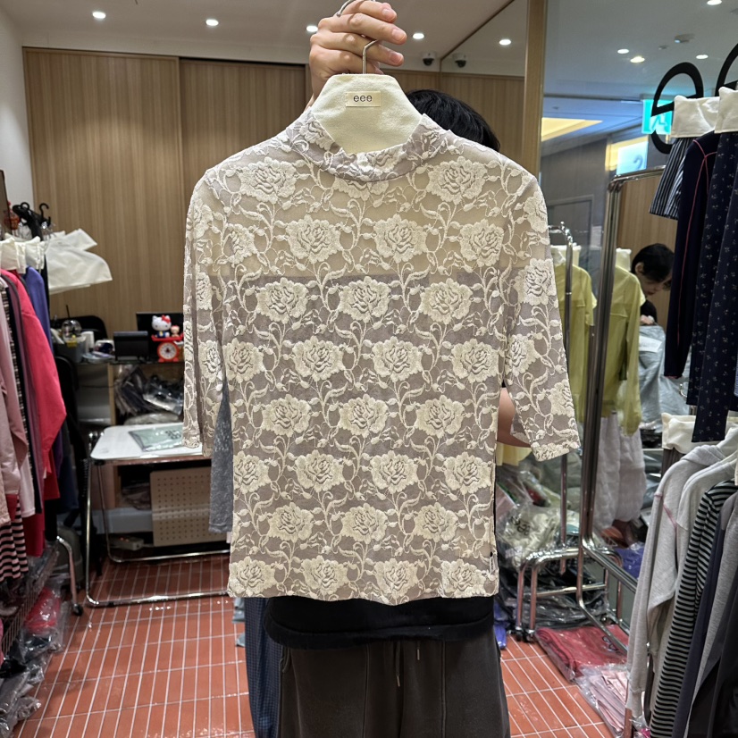 EEE韓國直郵實拍女裝新款26春夏時尚推薦職業休閑襯衫蕾絲衫EEE襯衫/蕾絲衫圖色1