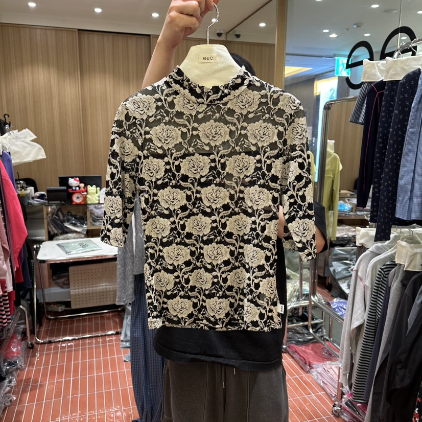 EEE韓國直郵實拍女裝新款26春夏時尚推薦職業休閑襯衫蕾絲衫EEE襯衫/蕾絲衫圖色2