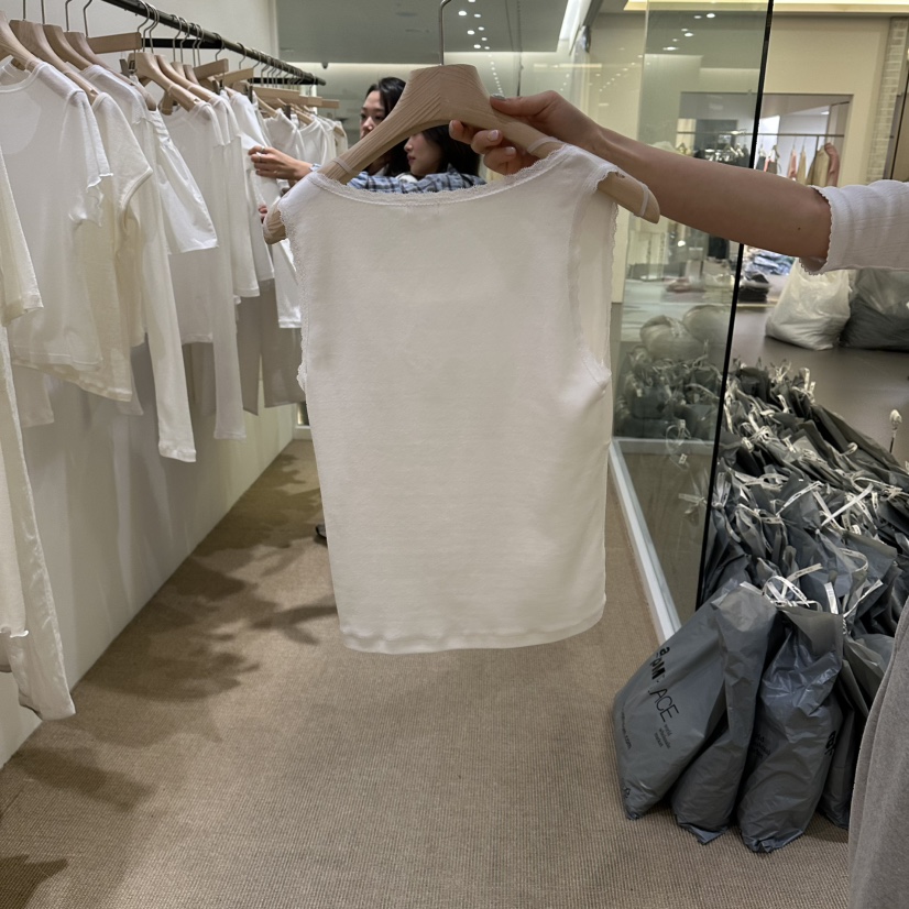 VEGETABLE韓國直郵女裝新品休閑推薦職業人氣吊帶背心蕾絲VEGETABLE吊帶/背心