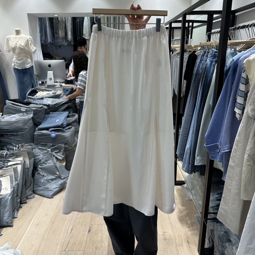 BRUNI/RICOTTA韓國東大門直郵女裝新品職業26春夏推薦長裙BRUNI/RICOTTA長裙